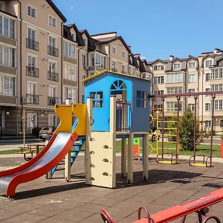 Жк Маєток Володимирська 90 Uzhhorod Exterior photo