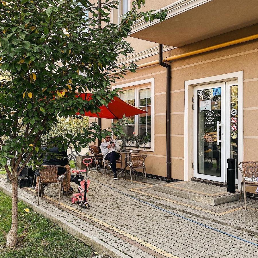 жк маєток володимирська 90 * Uzhhorod